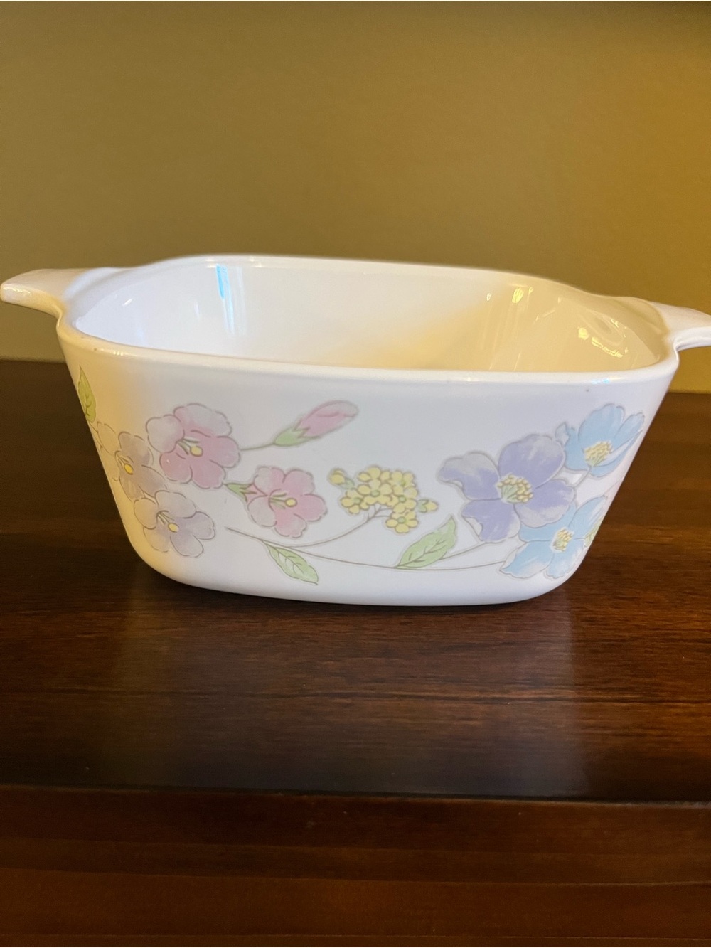VTG Corning Ware Pastel Bouquet Petite Casserole Baking Pan Dish 700 ml Like New